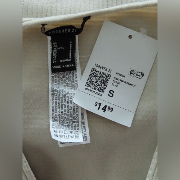 Forever 21 Beige Ribbed Surplice Crop Top - Picture 5 of 5